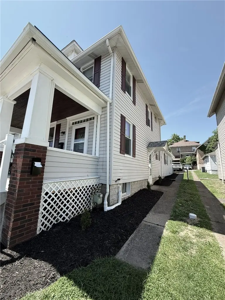 733 Speer St, Belle Vernon, PA 15012 - #3