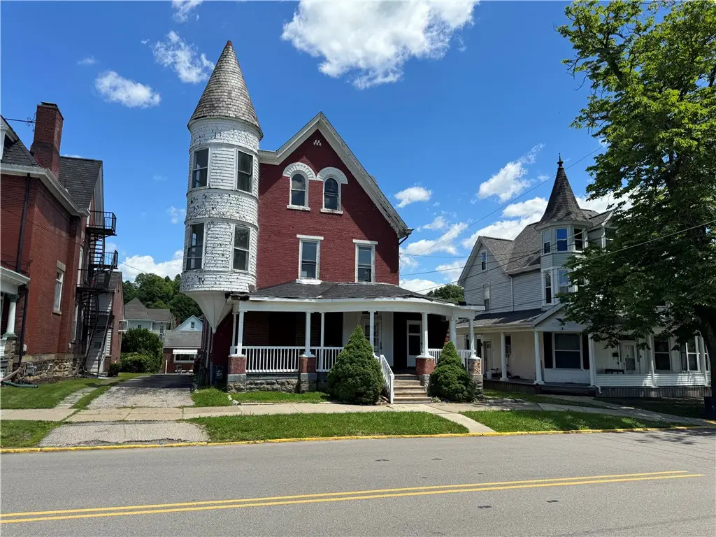 516 3rd St, California, PA 15419 - #1