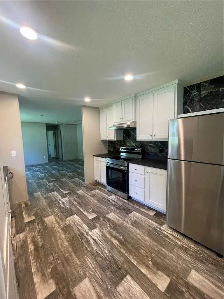 60 Carl Ave. Lot A9, Eighty Four, PA 15330 - #2