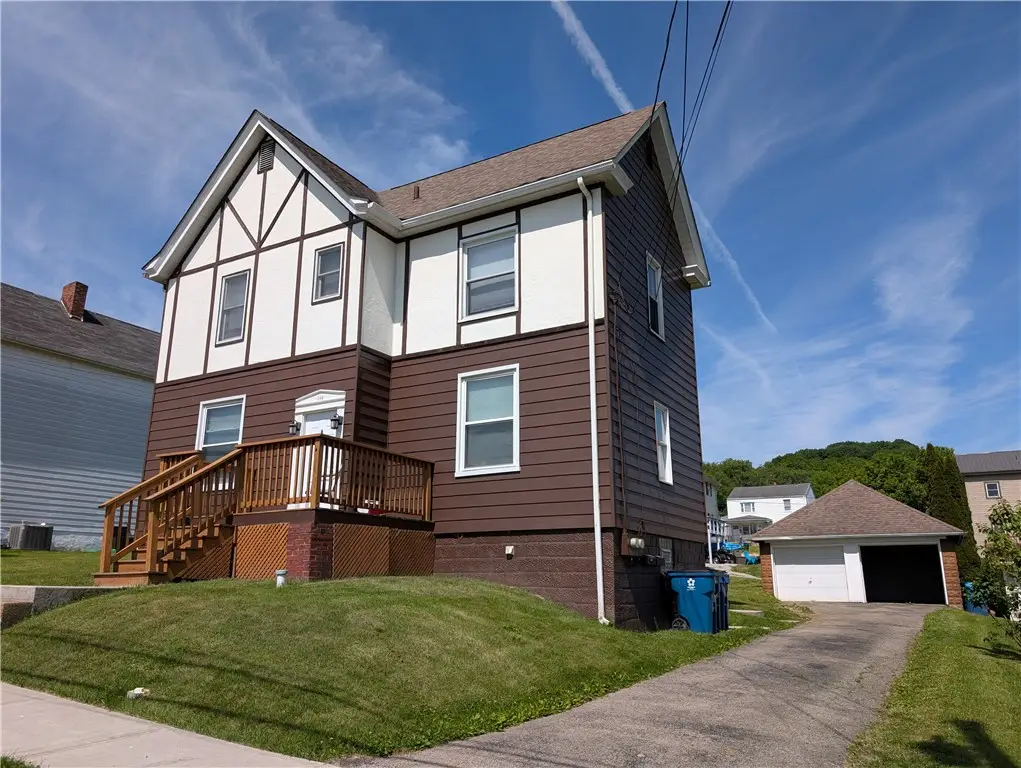 109 S 5th St, Youngwood, PA 15697 - #1