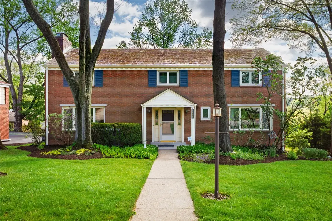 1155 Folkstone Dr, Pittsburgh, PA 15243 - #1