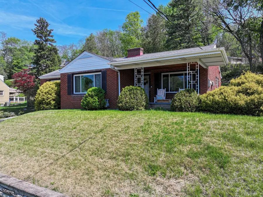 3984 Kleber St, Pittsburgh, PA 15212 - #2