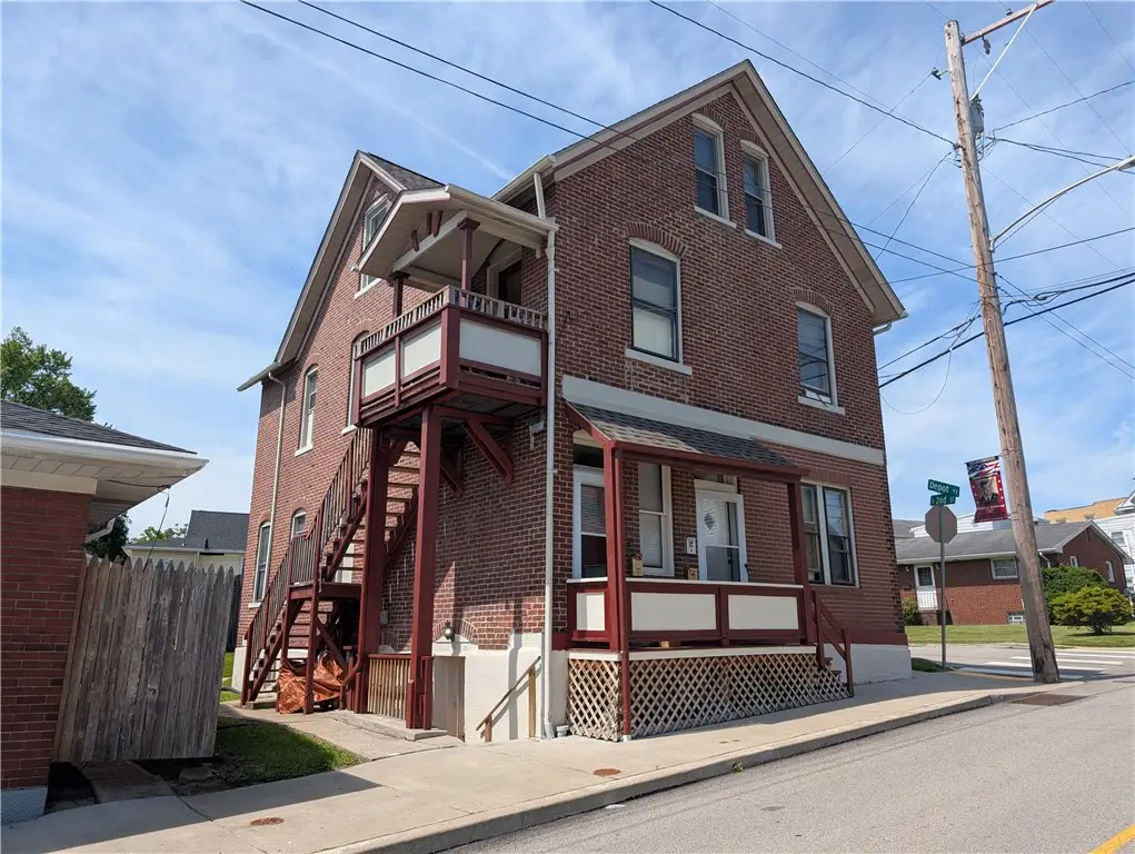 105 Depot St, Youngwood, PA 15697 - #1