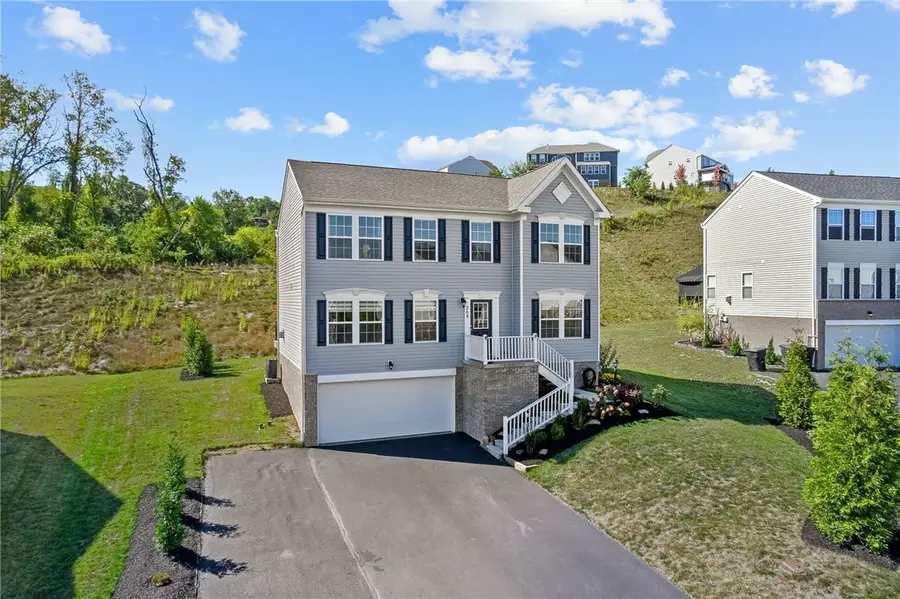 264 Lily Ridge Dr, Canonsburg, PA 15317 - #2