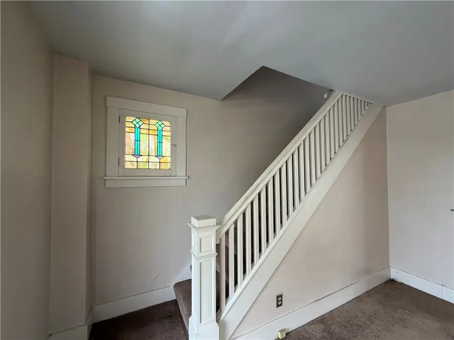 1326 Woodmont Ave, New Kensington, PA 15068 - #3