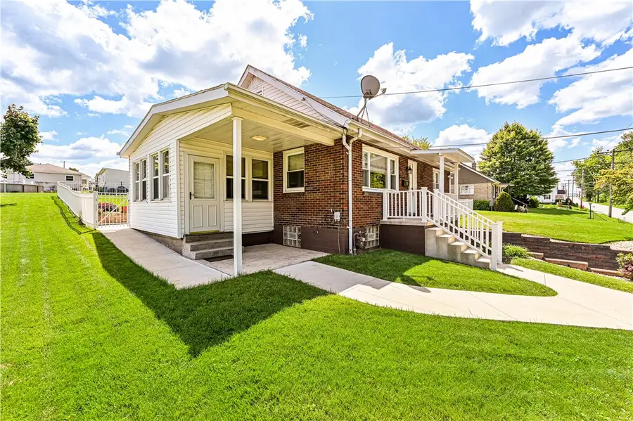 708 Wood Street, Latrobe, PA 15650 - #3