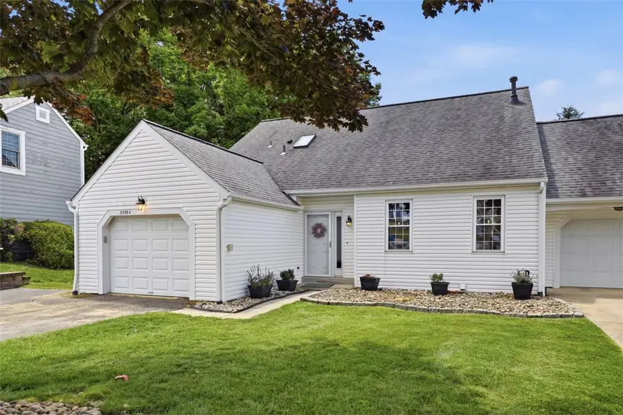 2558 Grouse Rdg #A, Wexford, PA 15090 - #2