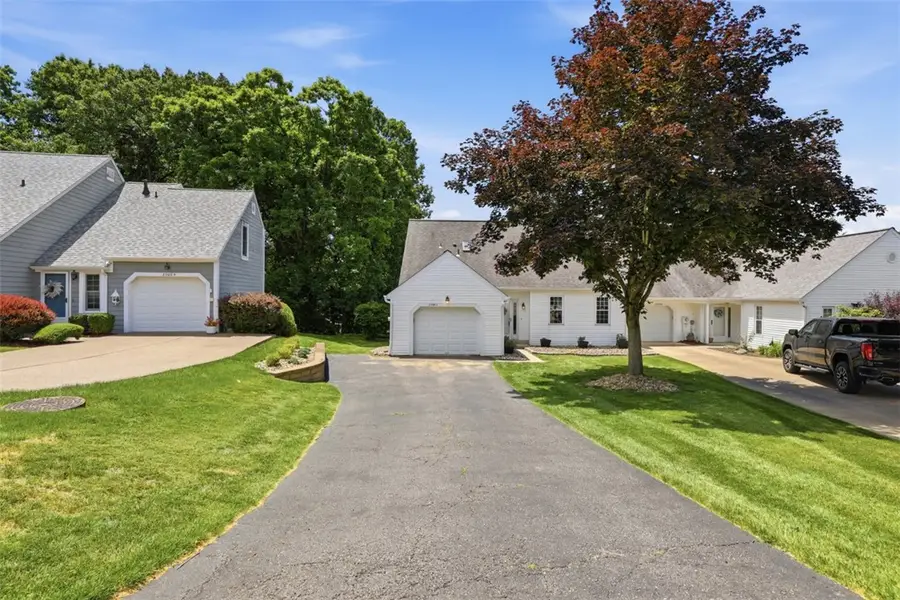 2558 Grouse Rdg #A, Wexford, PA 15090 - #3