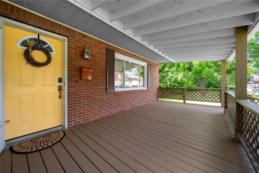 992 Dorchester Ave, Pittsburgh, PA 15226 - #2