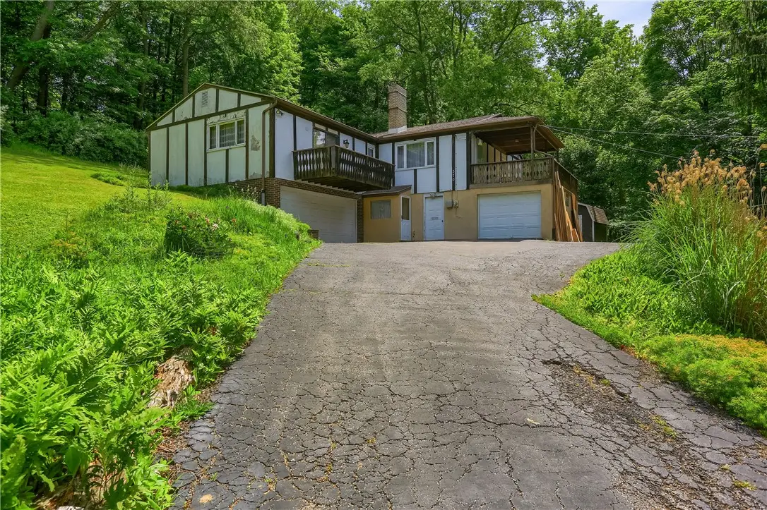 370 Northern Pike, Pittsburgh, PA 15235 - #1