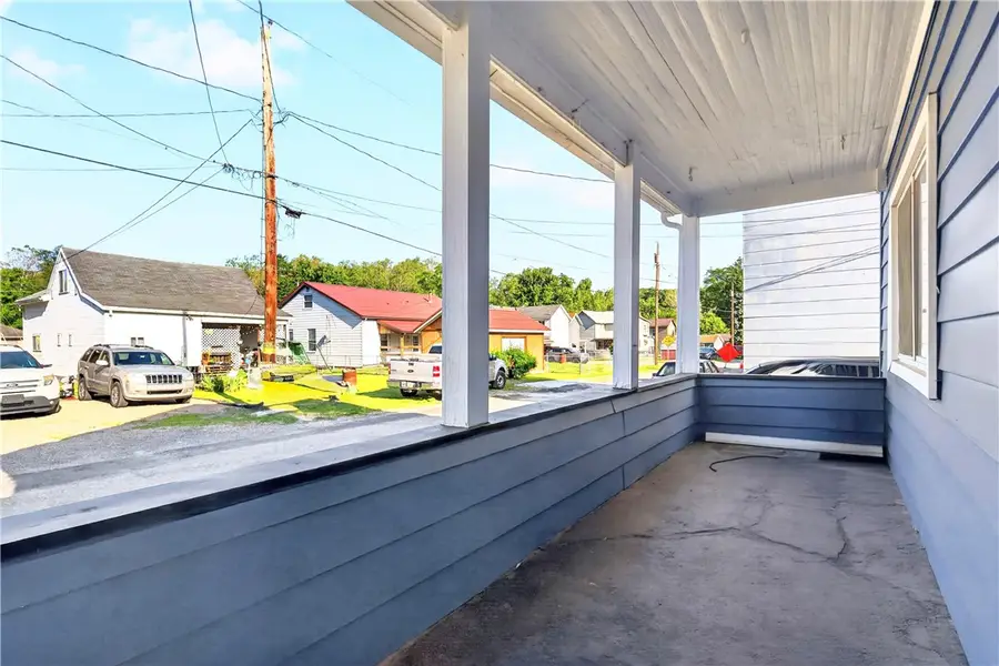 19 Church St, Dunbar, PA 15431 - #3