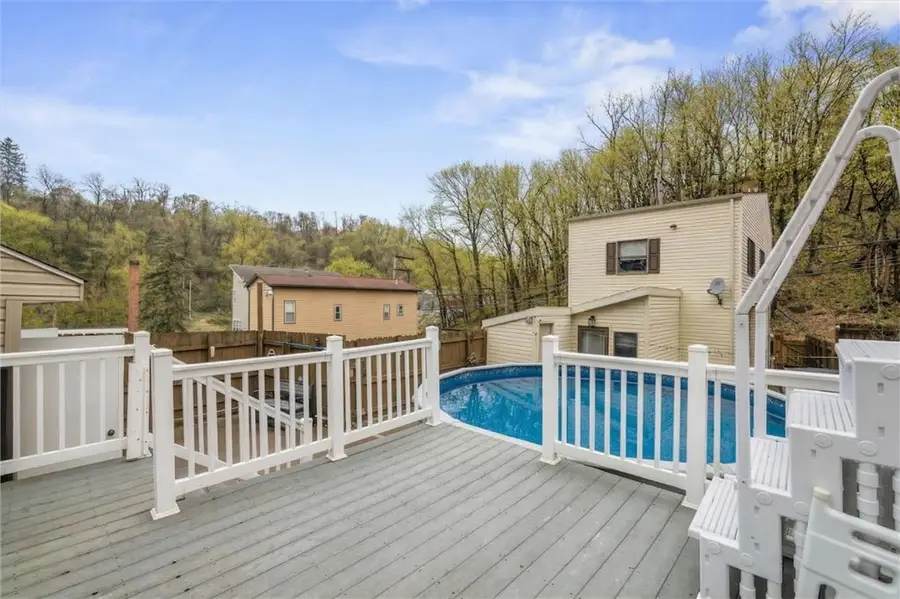 1615 Wicklines Ln, Pittsburgh, PA 15212 - #2