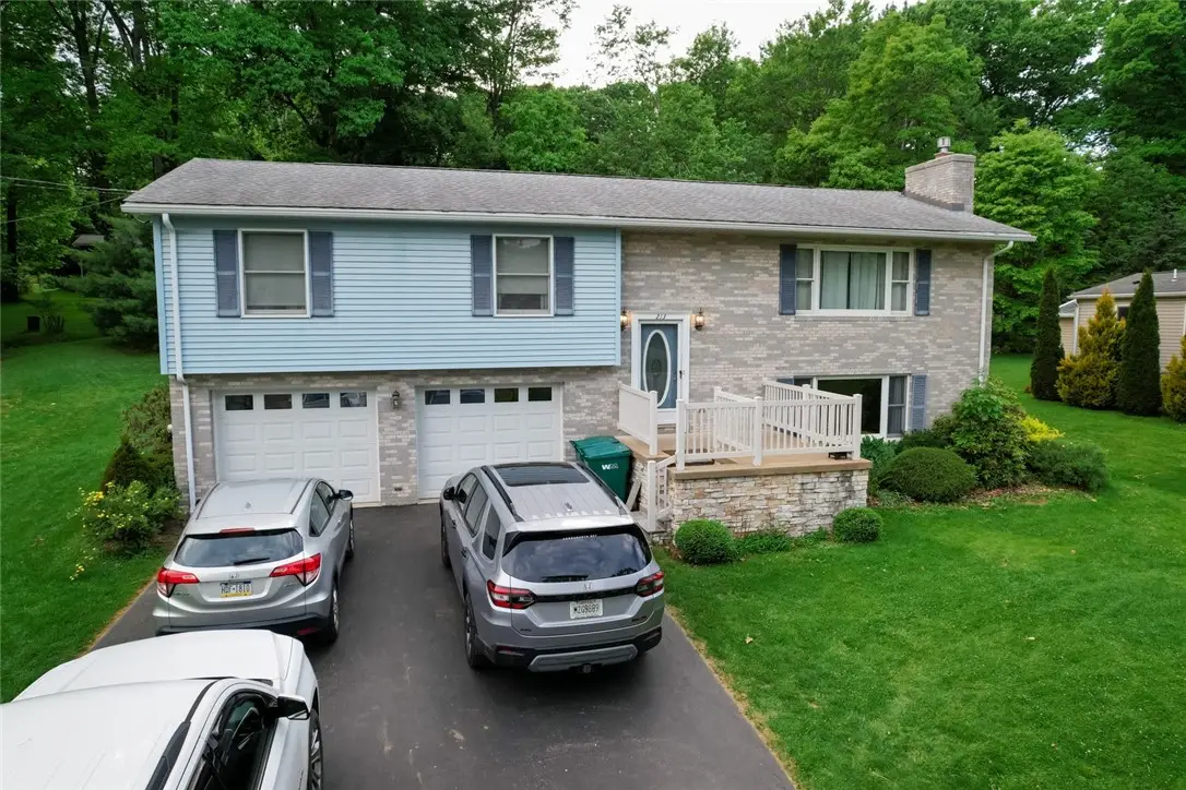 213 Cherokee Dr, Butler, PA 16001 - #1