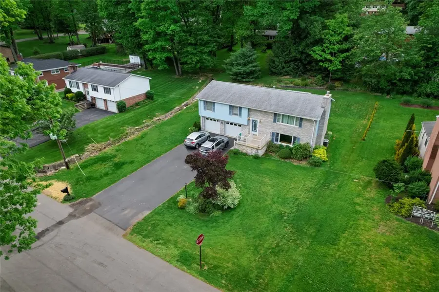 213 Cherokee Dr, Butler, PA 16001 - #3
