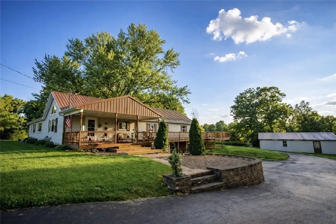 1425 Old State Rd, New Castle, PA 16101 - #1