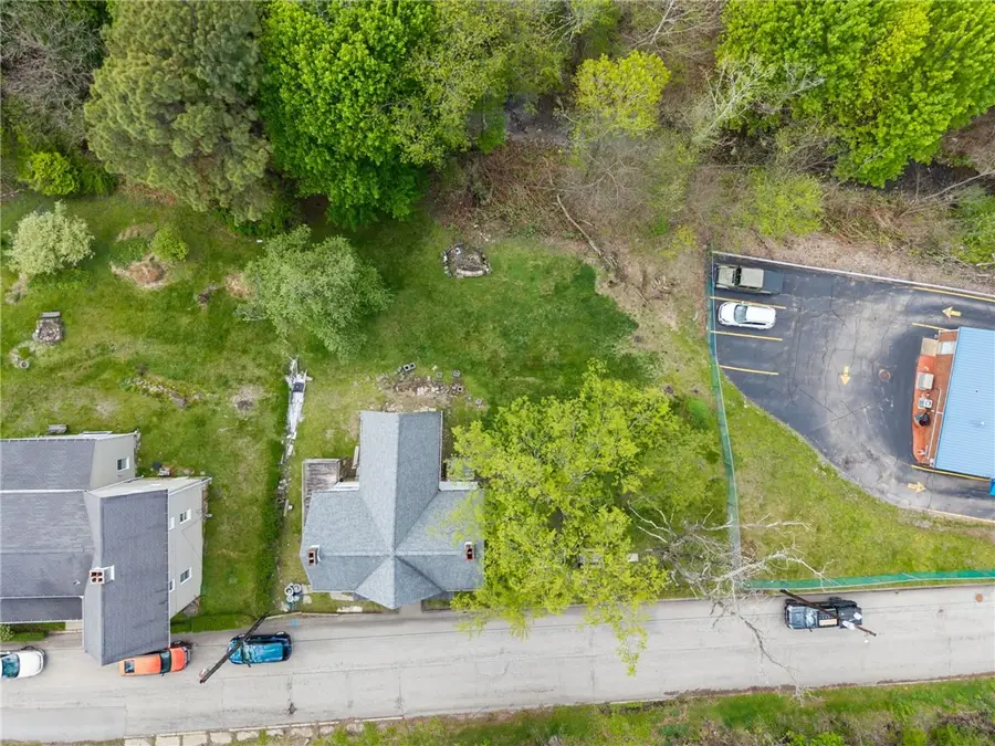 1101 Chambers Ave Ext, Grapeville, PA 15634 - #3