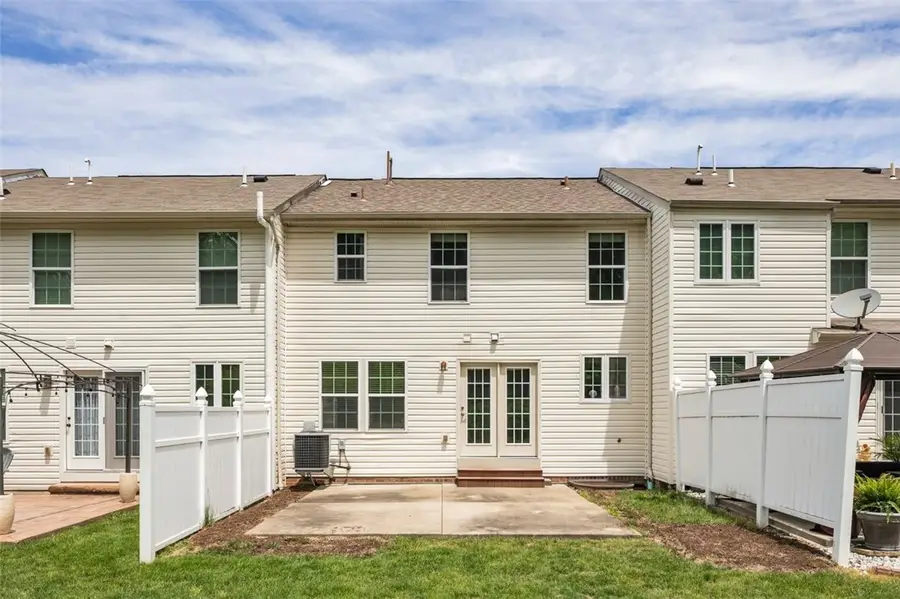 284 Broadstone Dr, Mars, PA 16046 - #3