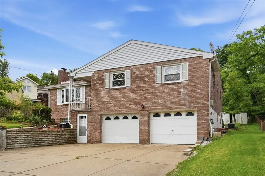 166 Glenhurst Dr, Verona, PA 15147 - #3