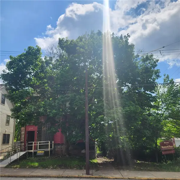 602 Mulberry St, Pittsburgh, PA 15221