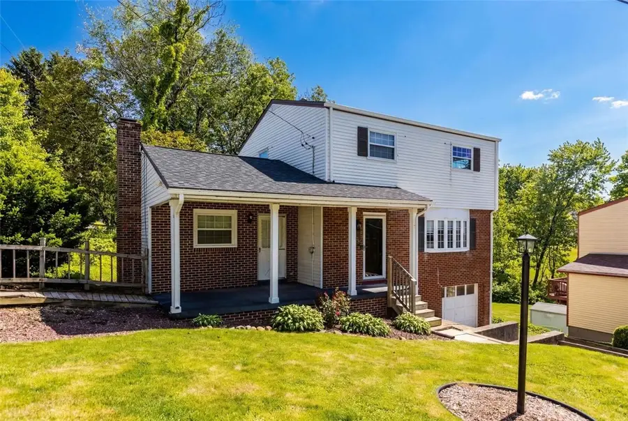 1705 18th St, Beaver Falls, PA 15010 - #2