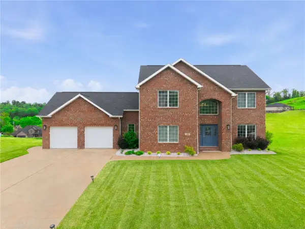 369 Durst Rd, North Huntingdon, PA 15642