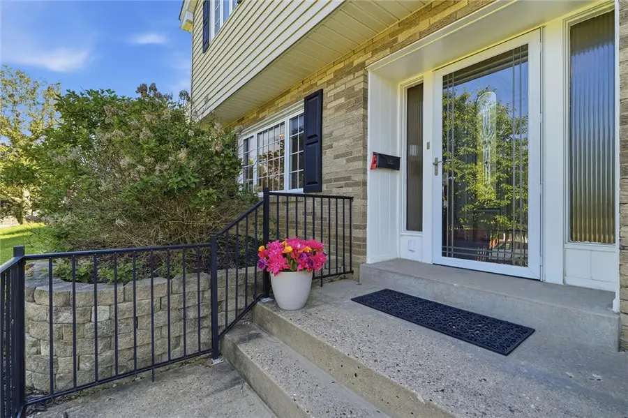 77 Duncan Station Rd, McKeesport, PA 15135 - #3