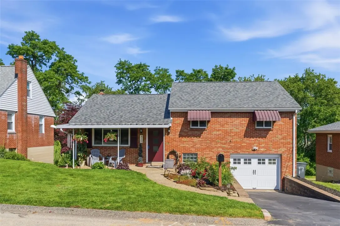 310 Summit Ave, Canonsburg, PA 15317 - #1