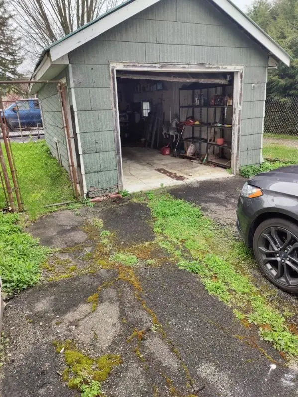 504 Cherry St, Titusville, PA 16354