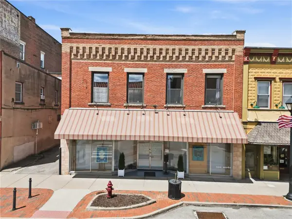 235 S Broad St, Grove City, PA 16127
