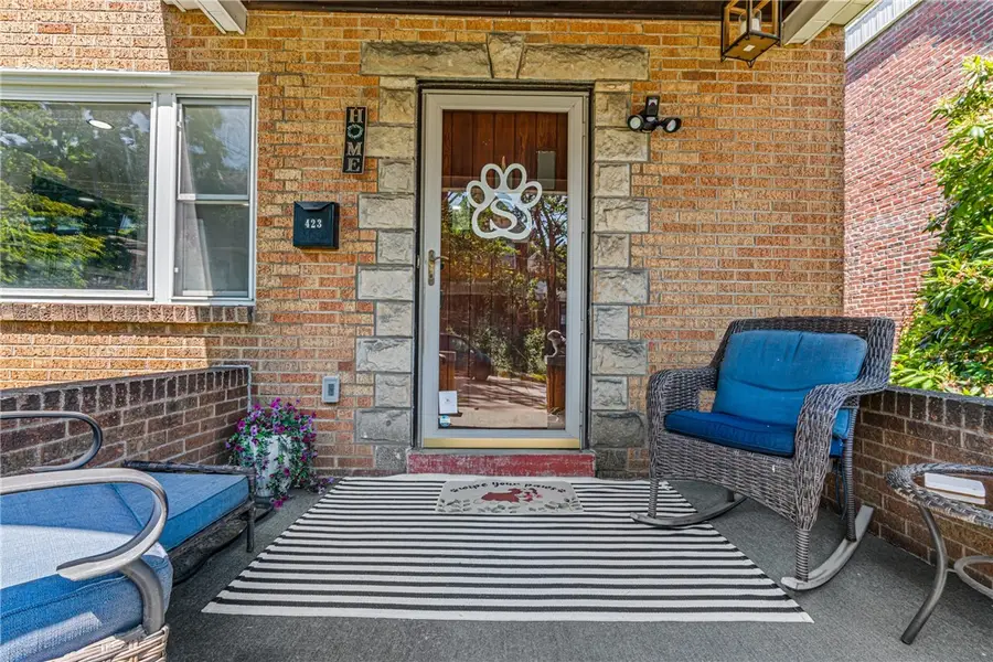 423 Gilmore Ave, Trafford, PA 15085 - #3