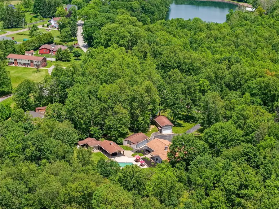 140 Quarry Road, Latrobe, PA 15650 - #2