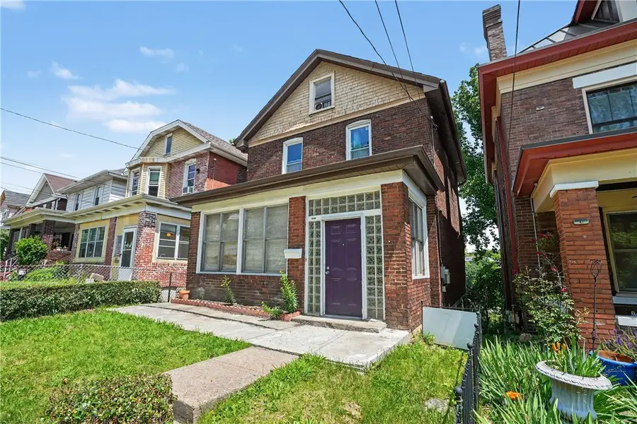 1045 Flemington St, Pittsburgh, PA 15217 - #2