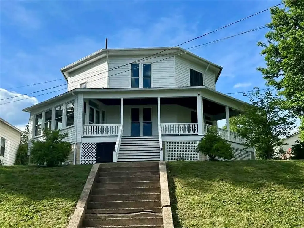 107 Grove Ave, Chicora, PA 16025 - #1