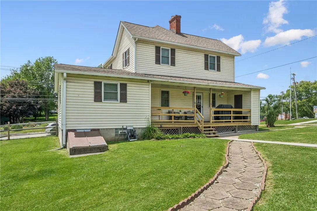 611 Harrison Avenue, Jeannette, PA 15644 - #1