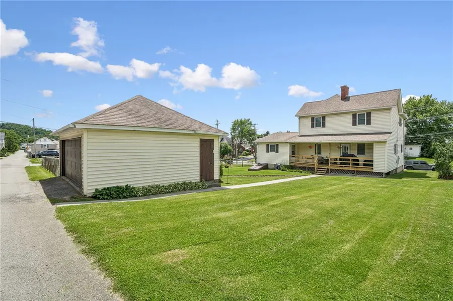 611 Harrison Avenue, Jeannette, PA 15644 - #3