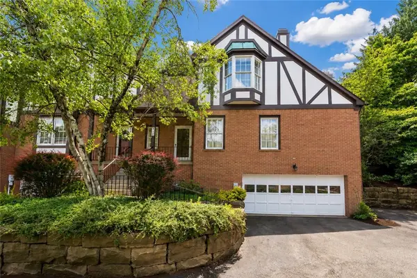 315 Kingsberry Cir, Pittsburgh, PA 15234