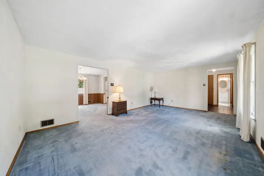 5696 Glen Hill Drive, Bethel Park, PA 15102 - #2