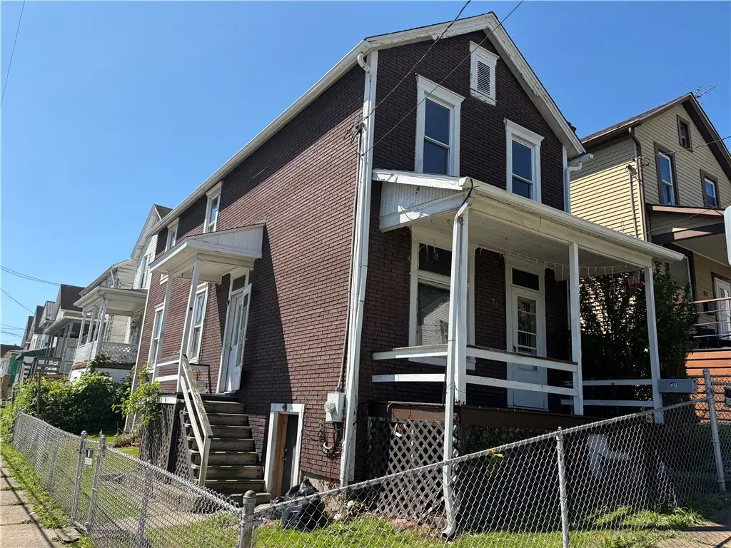 501 8th St, Charleroi, PA 15022 - #1