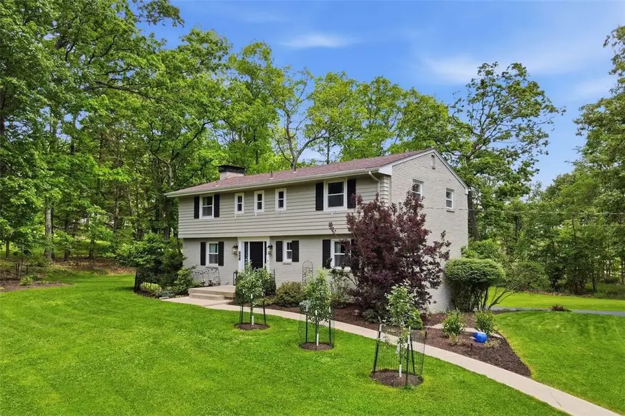 101 Meadcrest Street, Wexford, PA 15090 - #2
