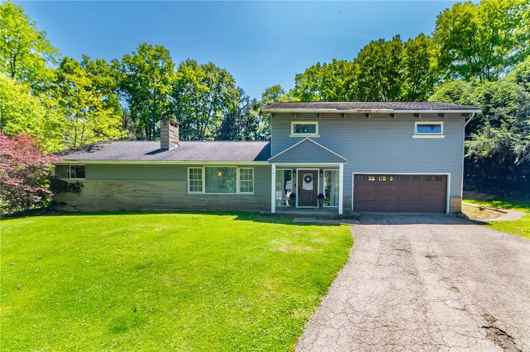 468 Cherokee Dr, Butler, PA 16001 - #1