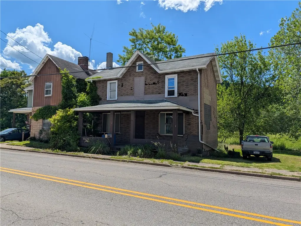 732 N Warren Ave, Apollo, PA 15613 - #1