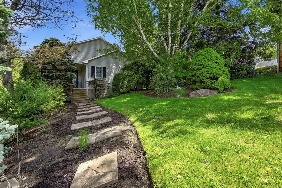 5339 Colonial Ave, Butler, PA 16001 - #2