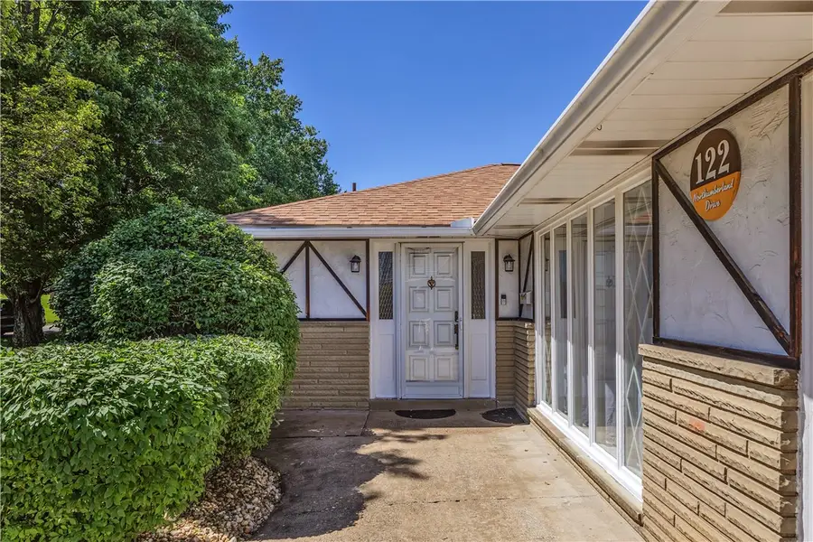 122 Northumberland Drive, Irwin, PA 15642 - #3