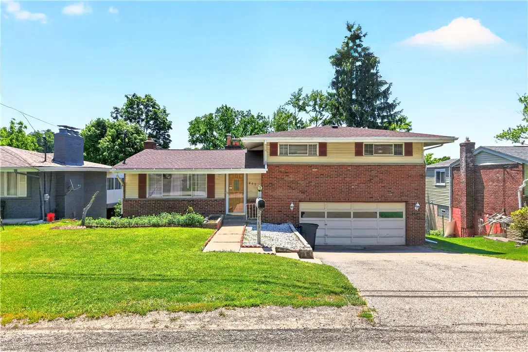 453 Arbor Ln, Pittsburgh, PA 15236 - #1