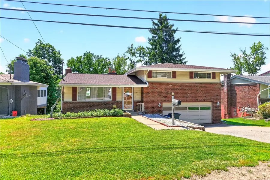 453 Arbor Ln, Pittsburgh, PA 15236 - #2
