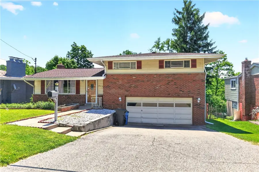 453 Arbor Ln, Pittsburgh, PA 15236 - #3
