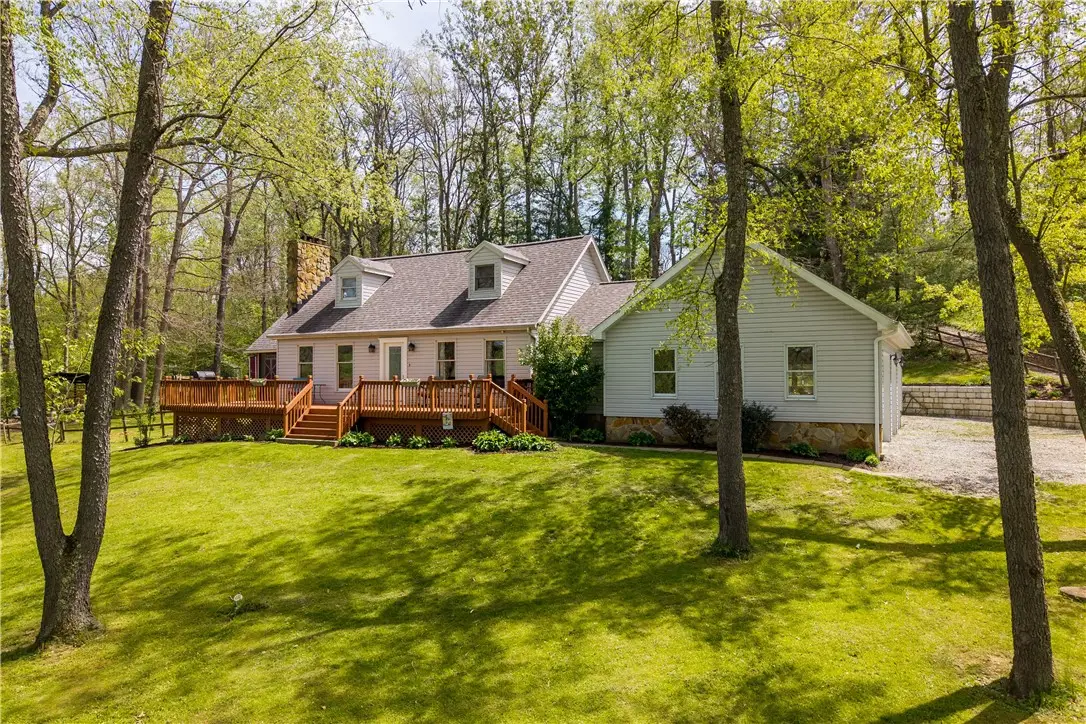 10 Oakridge Ln, Hickory, PA 15340 - #1