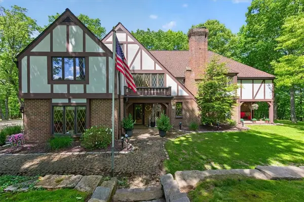 11 Kevin Circle, Oil City, PA 16301