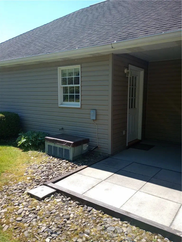 1303 Stoneridge Blvd, Butler, PA 16001 - #2
