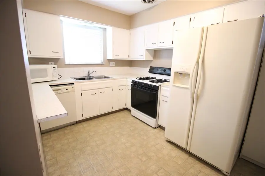 1110 Birch, Connellsville, PA 15425 - #2